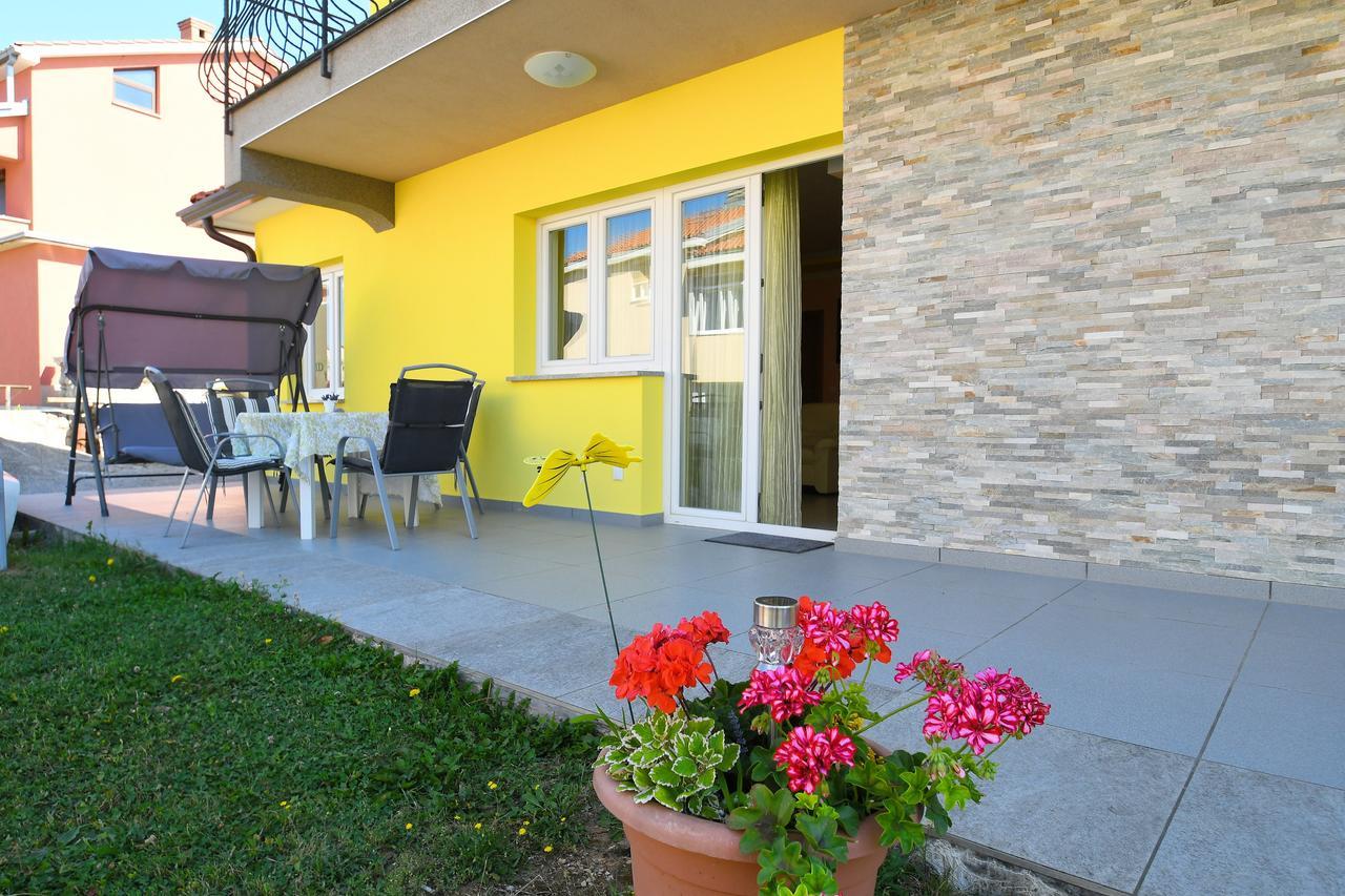Apartment Mirjana 2 Rijeka Exterior photo